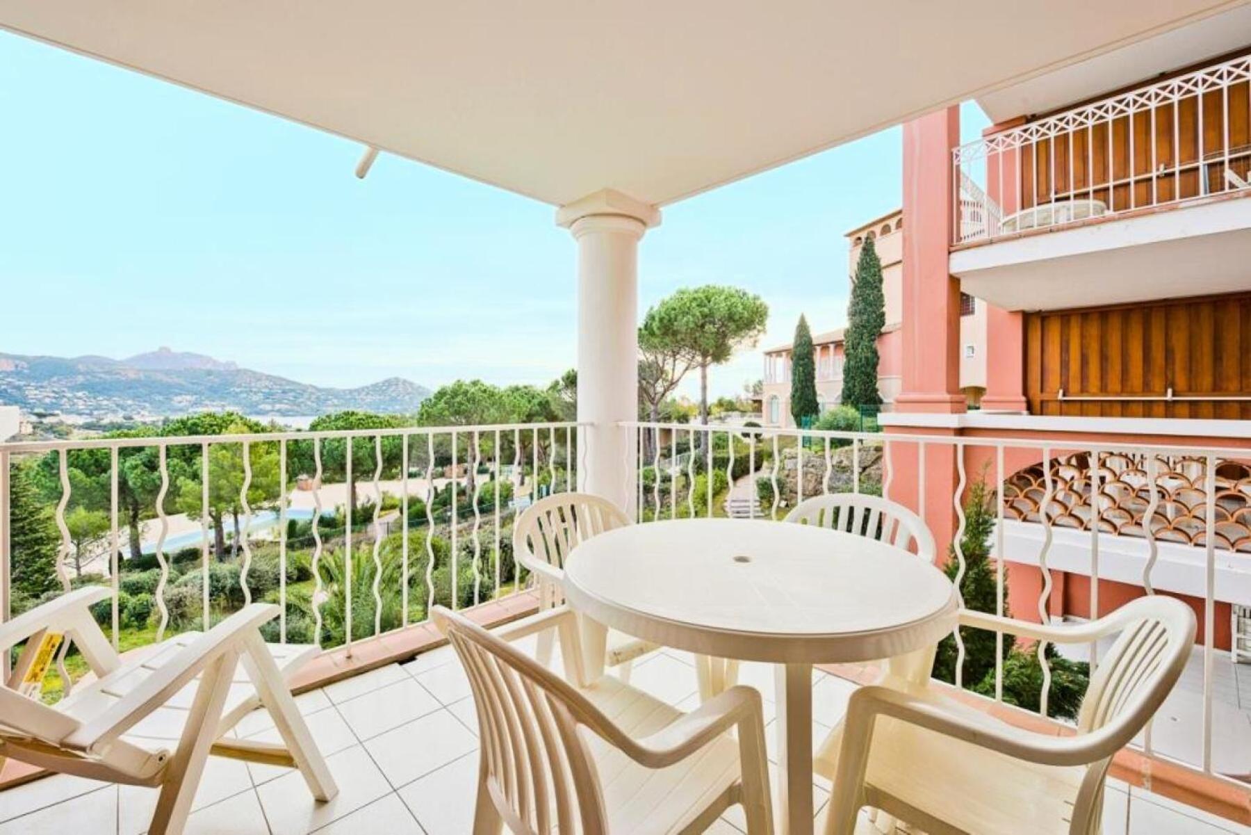 Residence Le Hameau De Cap Esterel - Maeva Home - Appartement 2 Pieces 5 Personnes - Selection Mae-1109 Saint-Raphaël Zewnętrze zdjęcie